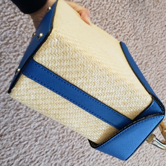 NWOT Cute Spring Blue Bamboo Handle Straw Bag - Picture 10 of 16